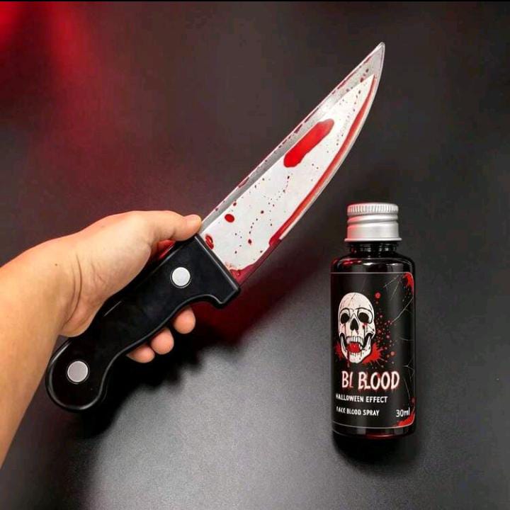 Cuchillo grande con sangre
